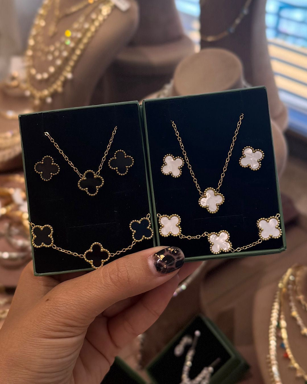 Marka Model Kolye Bileklik Set