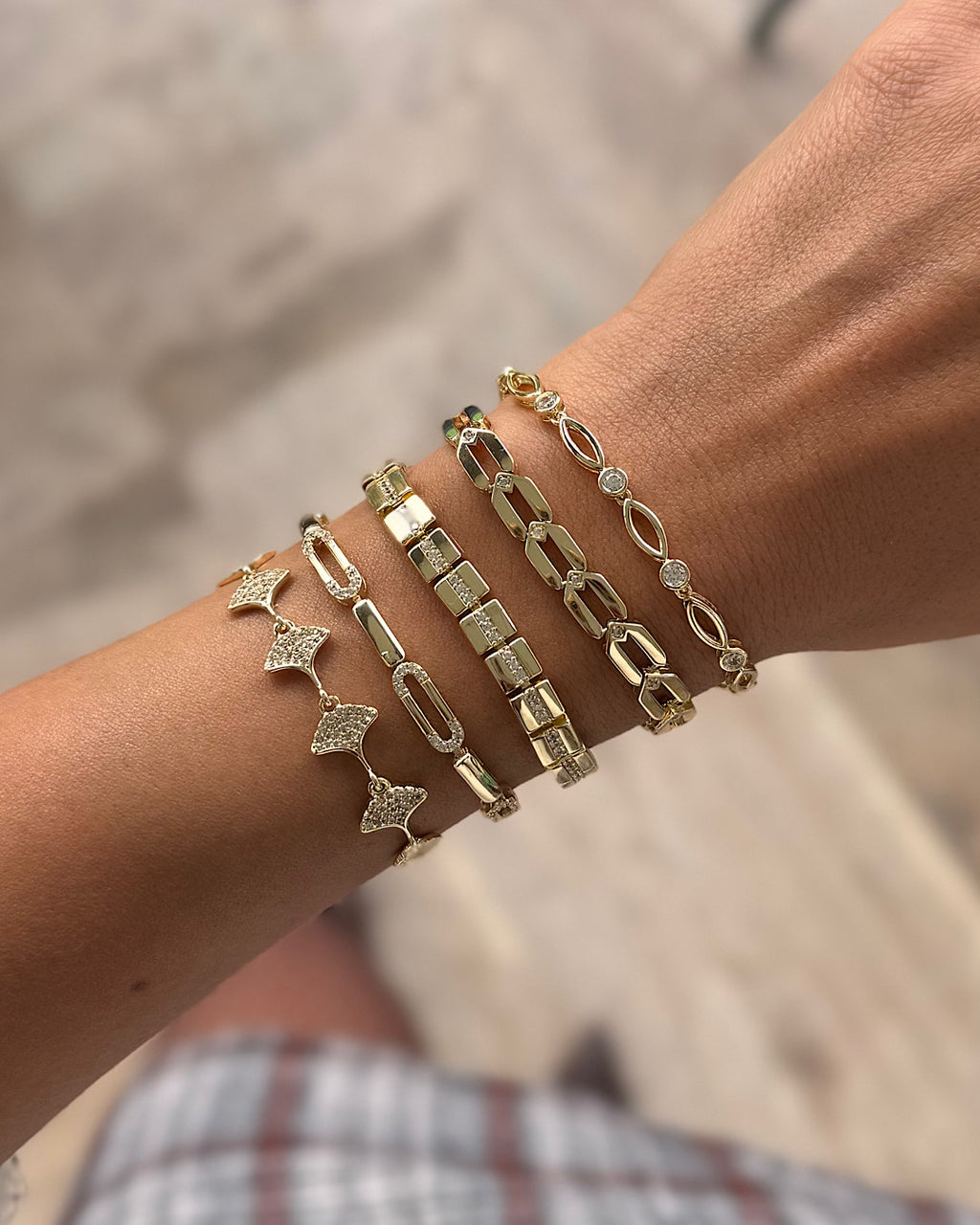 Yaprak Ataç Bileklik