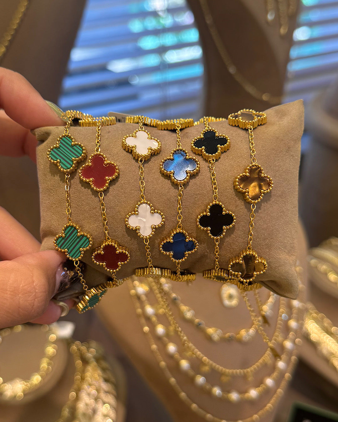 Marka Model Bileklik