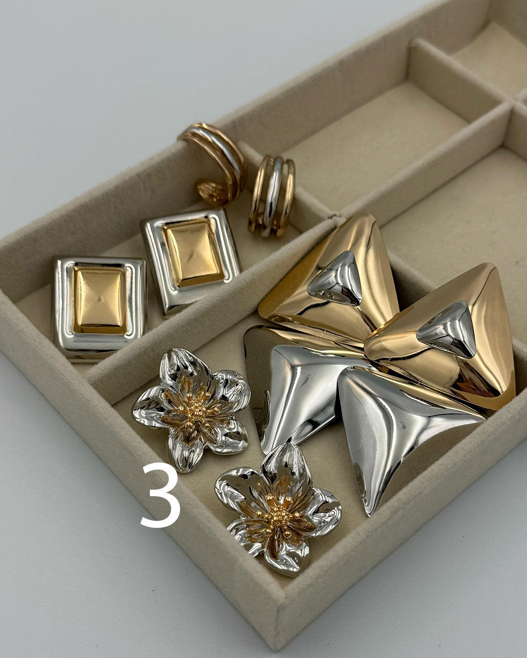 Çift Renk Tasarım Küpeler