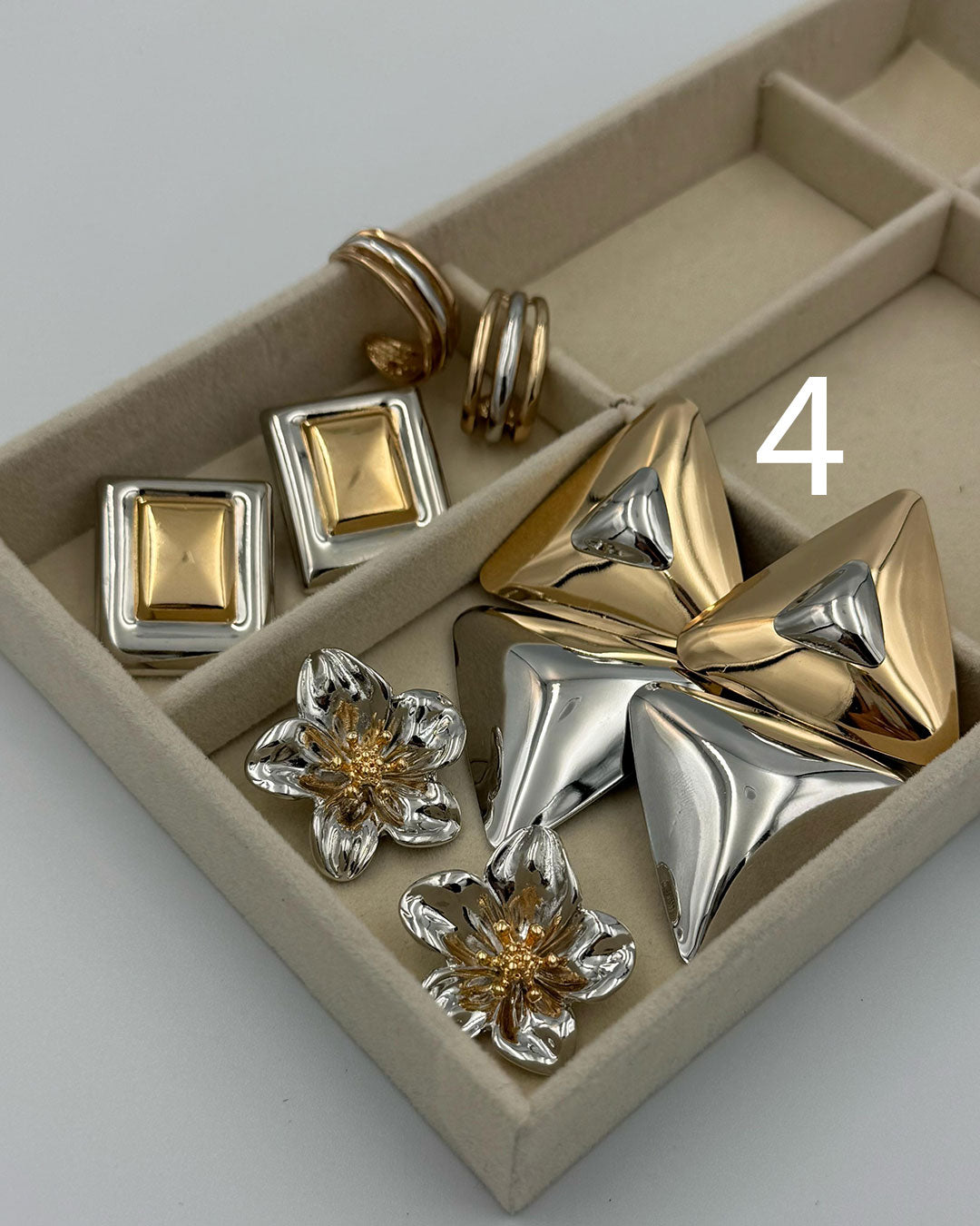 Çift Renk Tasarım Küpeler