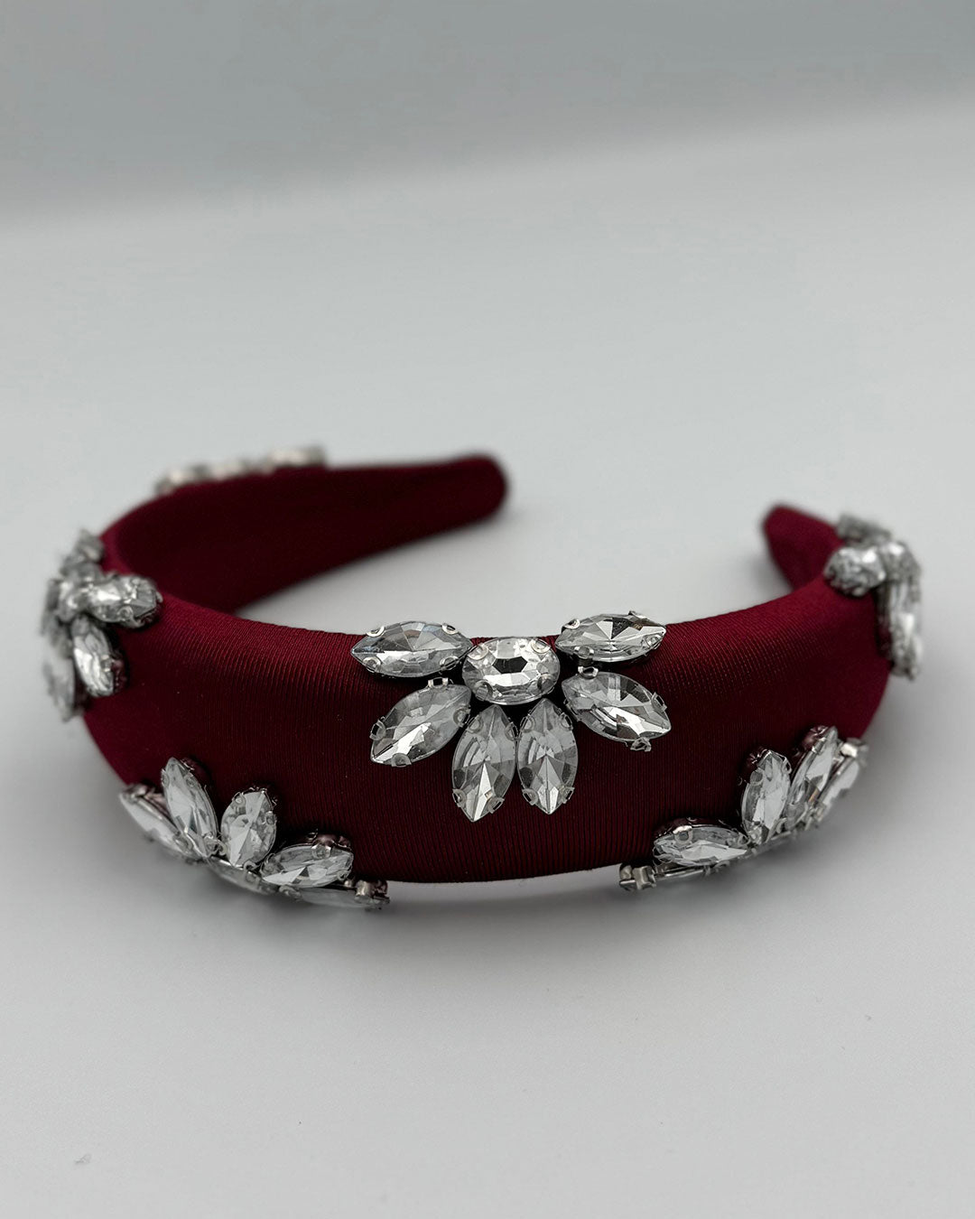 Bordo Dila Taç