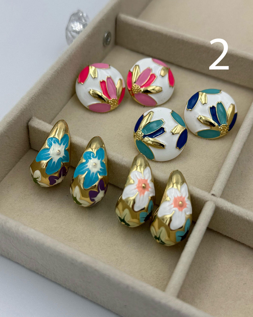 Marka Renkli Bahar Küpeler